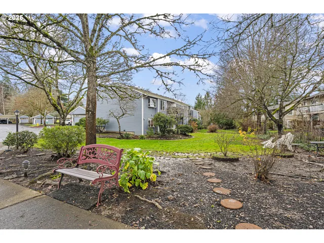 $249,950 | 10960 Southwest Meadowbrook Drive, Unit 10, Portland, OR 97224