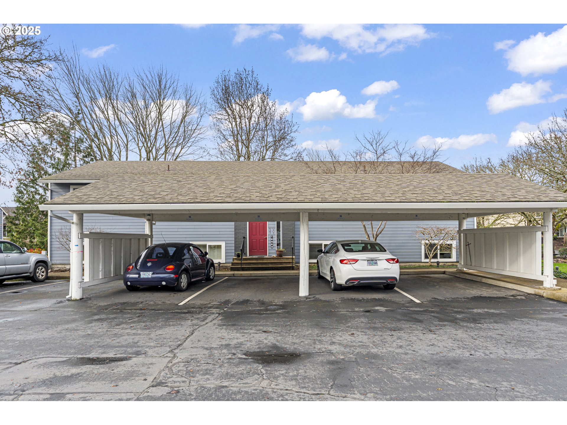 10960 Southwest Meadowbrook Drive, Unit 10 Tigard, OR 97224 - Photo 3 of 31