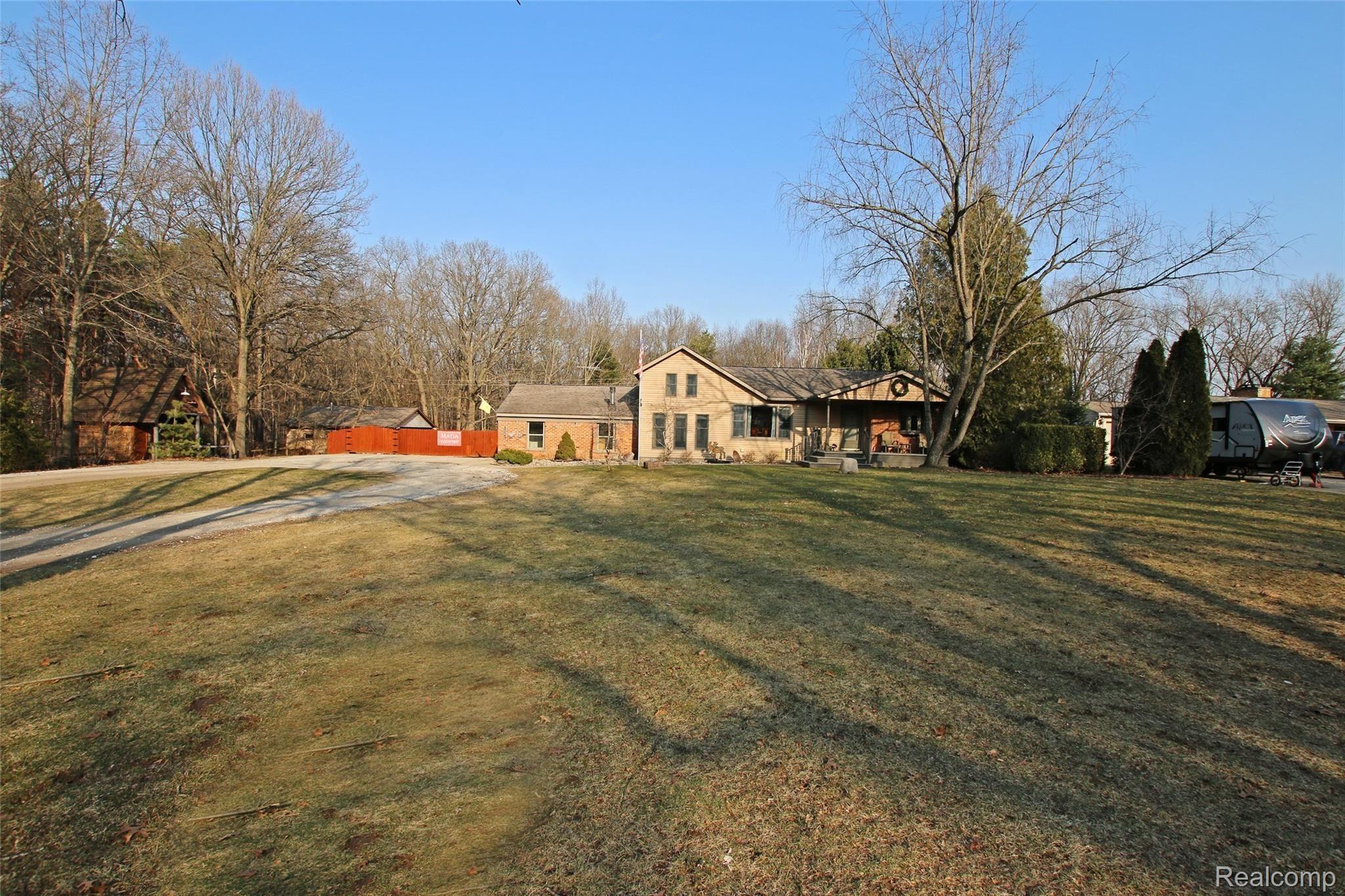 1085 Bird Road Ortonville, MI 48462 - Photo 9 of 79 9) Front.jpg
