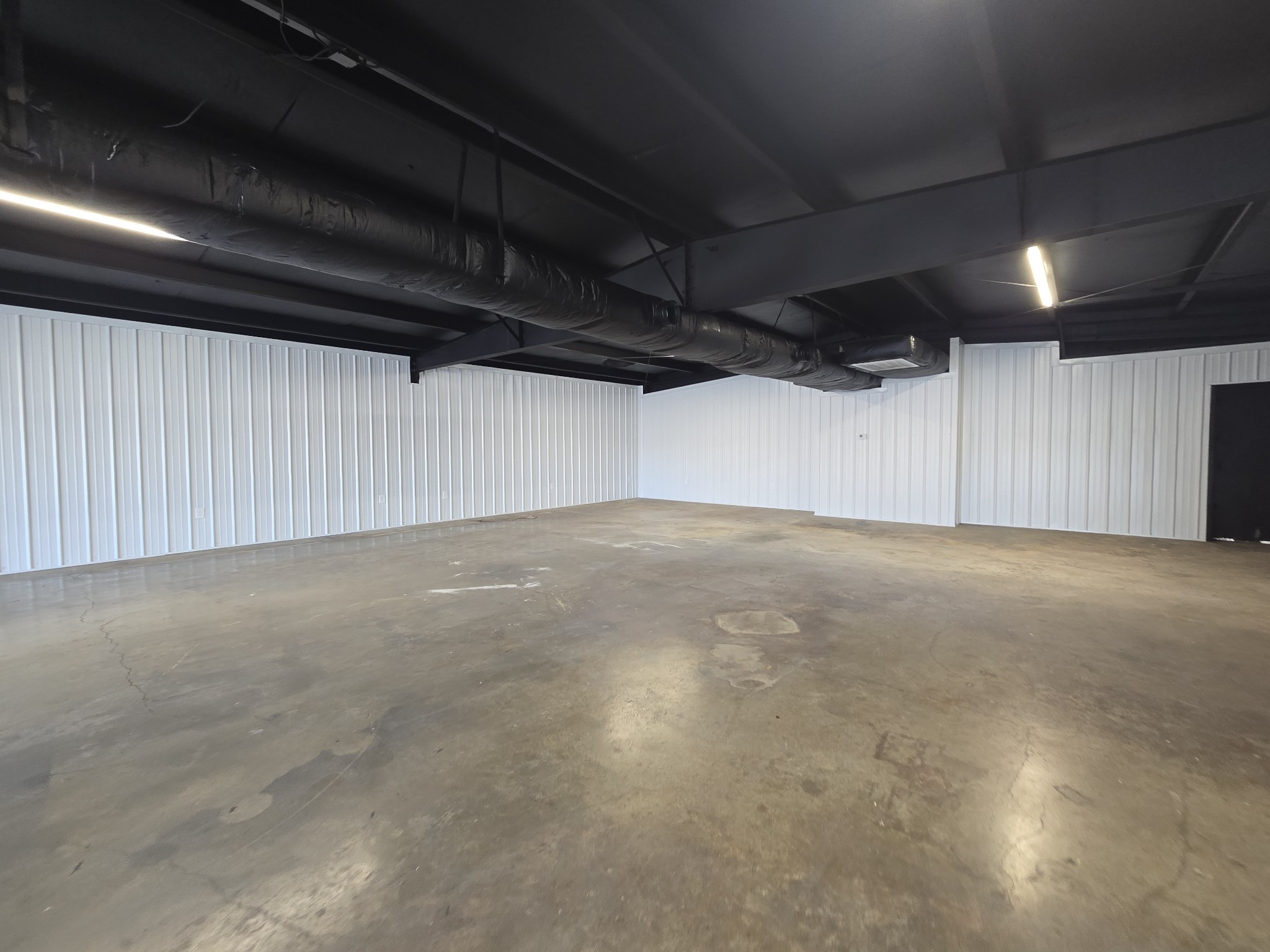 217 North Main Street Mount Pleasant, TN 38474 - Photo 7 of 7 a view of empty room