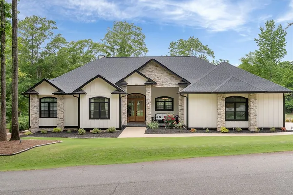 $795,000 | 3610 Rocky Creek Drive, Seneca, SC 29678