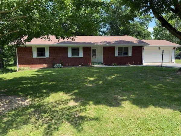 $239,900 | 135 Mauck Lane, Danville, IL 61832