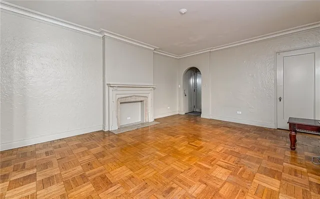 $169,500 | 166 North Dithridge Street, Unit 1F, Pittsburgh, PA 15213