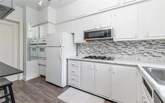 $169,500 | 166 North Dithridge Street, Unit 1F, Pittsburgh, PA 15213