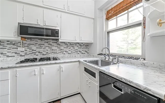 $169,500 | 166 North Dithridge Street, Unit 1F, Pittsburgh, PA 15213