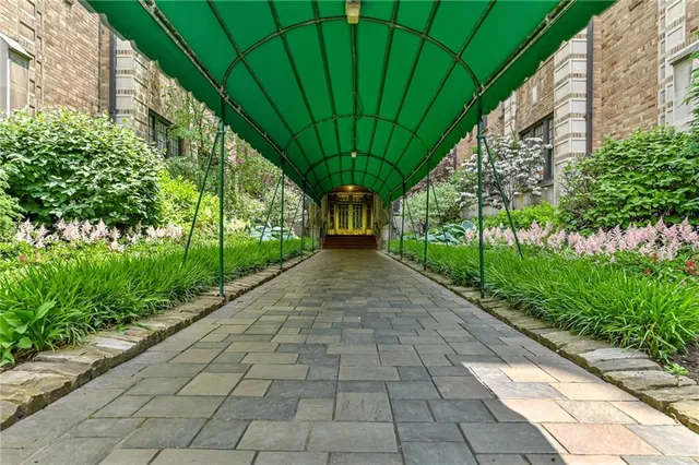 $169,500 | 166 North Dithridge Street, Unit 1F, Pittsburgh, PA 15213