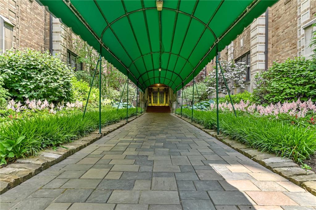 166 North Dithridge Street, Unit 1F Pittsburgh, PA 15213 - Photo 2 of 18