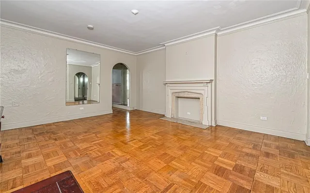 $169,500 | 166 North Dithridge Street, Unit 1F, Pittsburgh, PA 15213