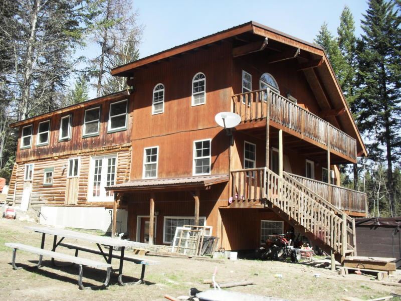 1087 Ray Williams Road Colville, WA 99114 - Photo 1 of 20