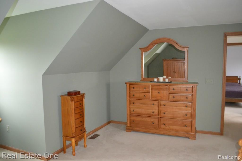 2639 Quail Run Street Rochester, MI 48306 - Photo 16 of 26 DSC_2182.jpg
