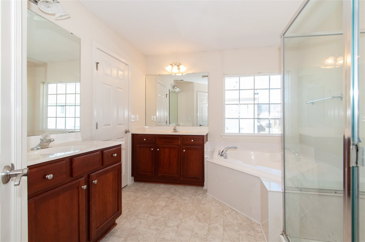 5309 Glass Ridge Road Raleigh, NC 27616 - Photo 18 of 30 Master bath