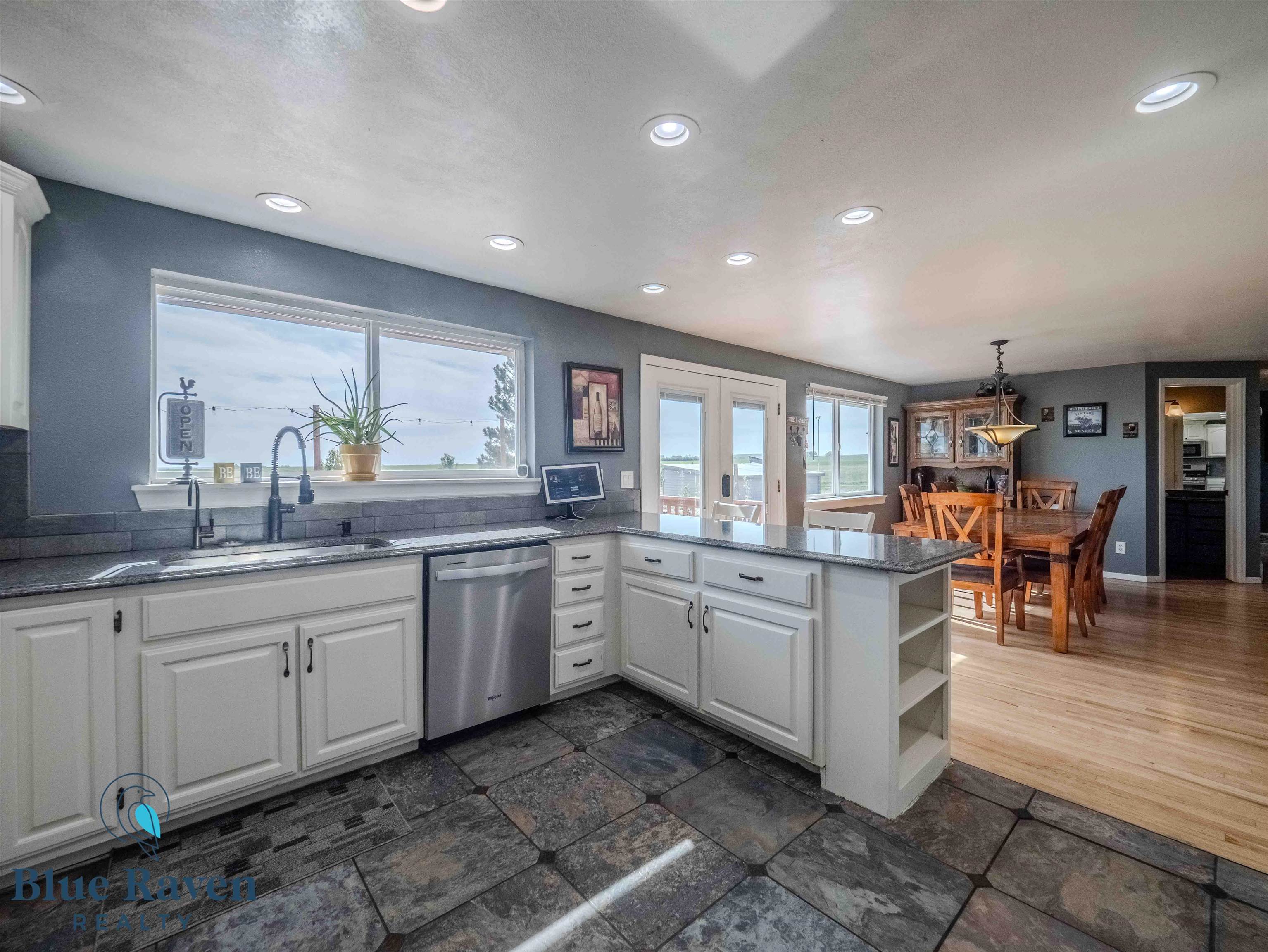 36 Ferguson Road Wheatland, WY 82201 - Photo 6 of 47