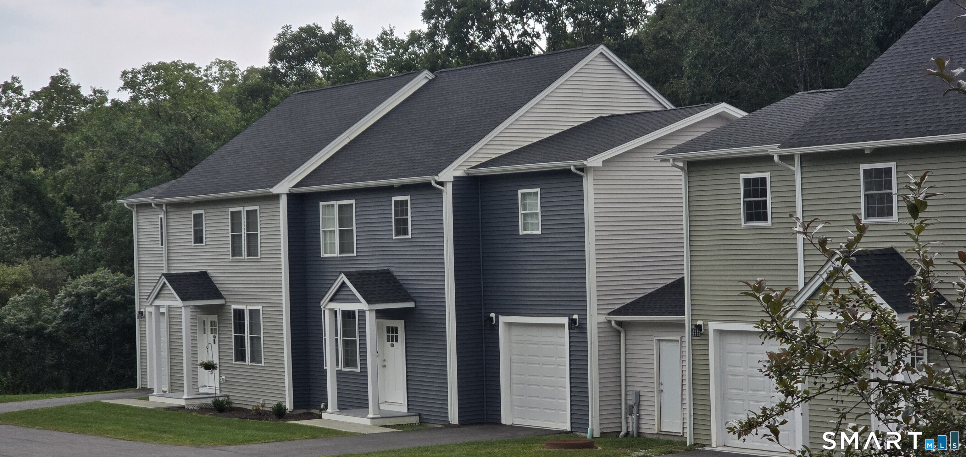 209 Winding Hollow Road Groton, CT 06340 - Photo 1 of 21 Gallery Image 1