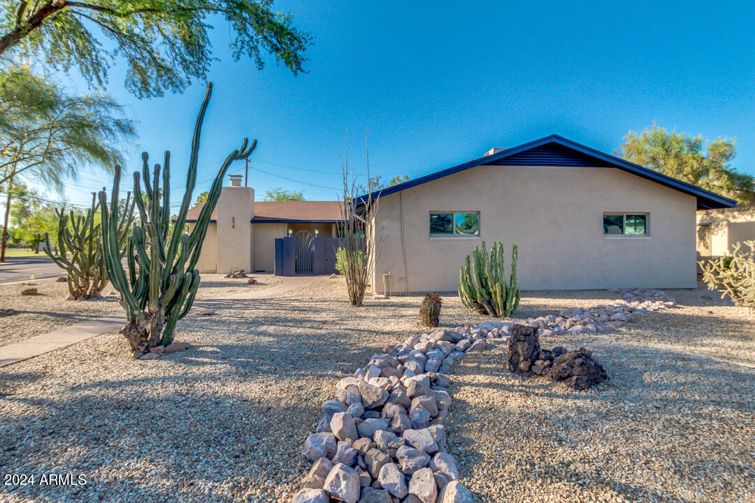 554 West 19th Street Tempe, AZ 85281 - Photo 2 of 48 01-19th