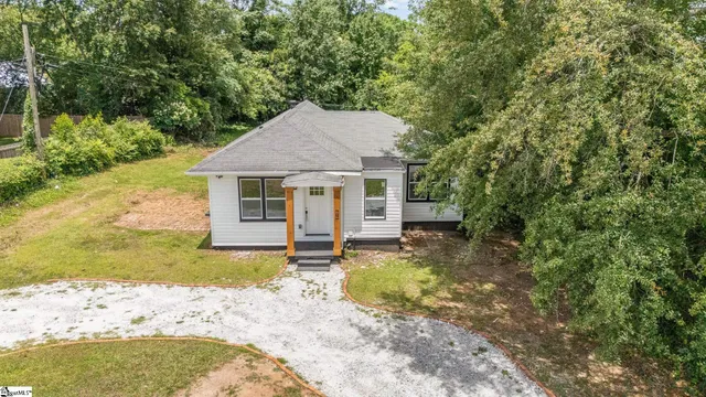 $219,900 | 782 John B White Sr Boulevard, Spartanburg, SC 29301