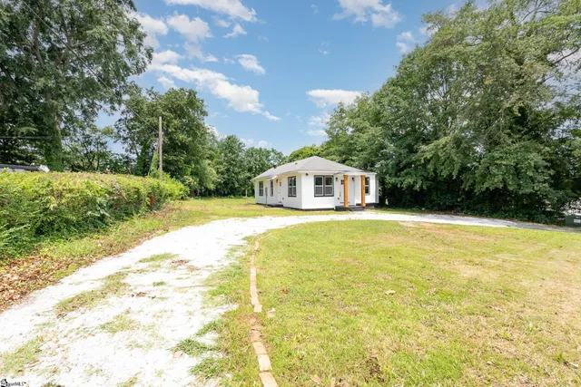 $219,900 | 782 John B White Sr Boulevard, Spartanburg, SC 29301