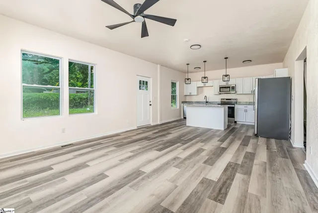 $219,900 | 782 John B White Sr Boulevard, Spartanburg, SC 29301