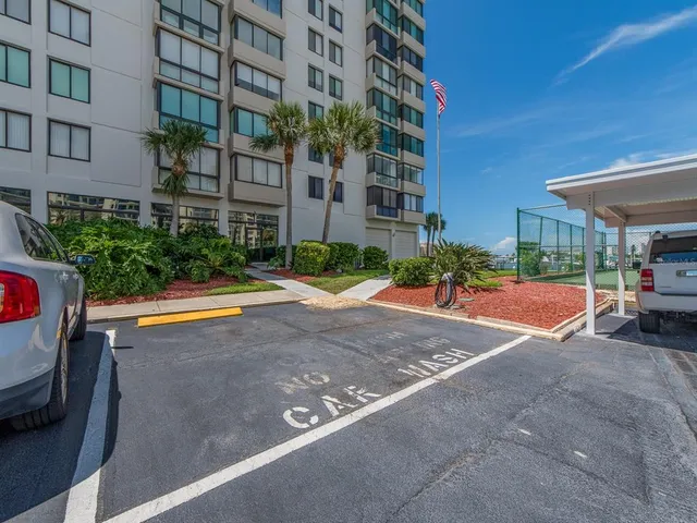 $3,250 | 660 Island Way, Unit 901, Clearwater Beach, FL 33767