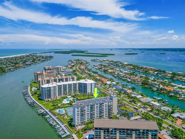$3,250 | 660 Island Way, Unit 901, Clearwater Beach, FL 33767