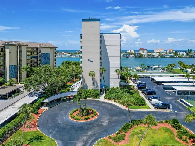 $3,250 | 660 Island Way, Unit 901, Clearwater Beach, FL 33767