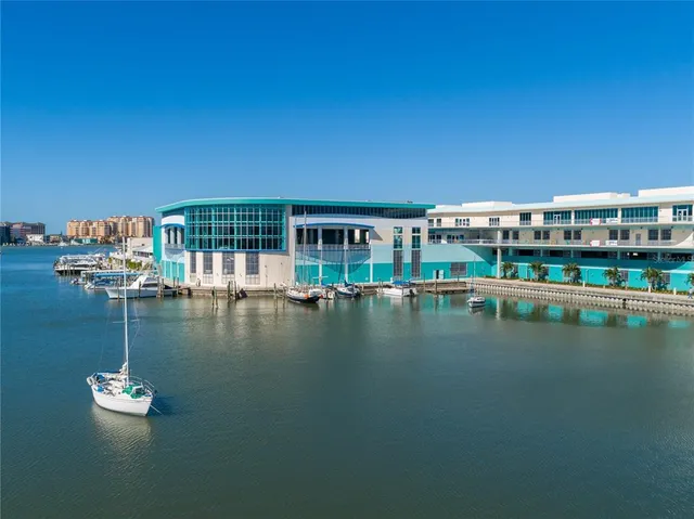 $3,250 | 660 Island Way, Unit 901, Clearwater Beach, FL 33767