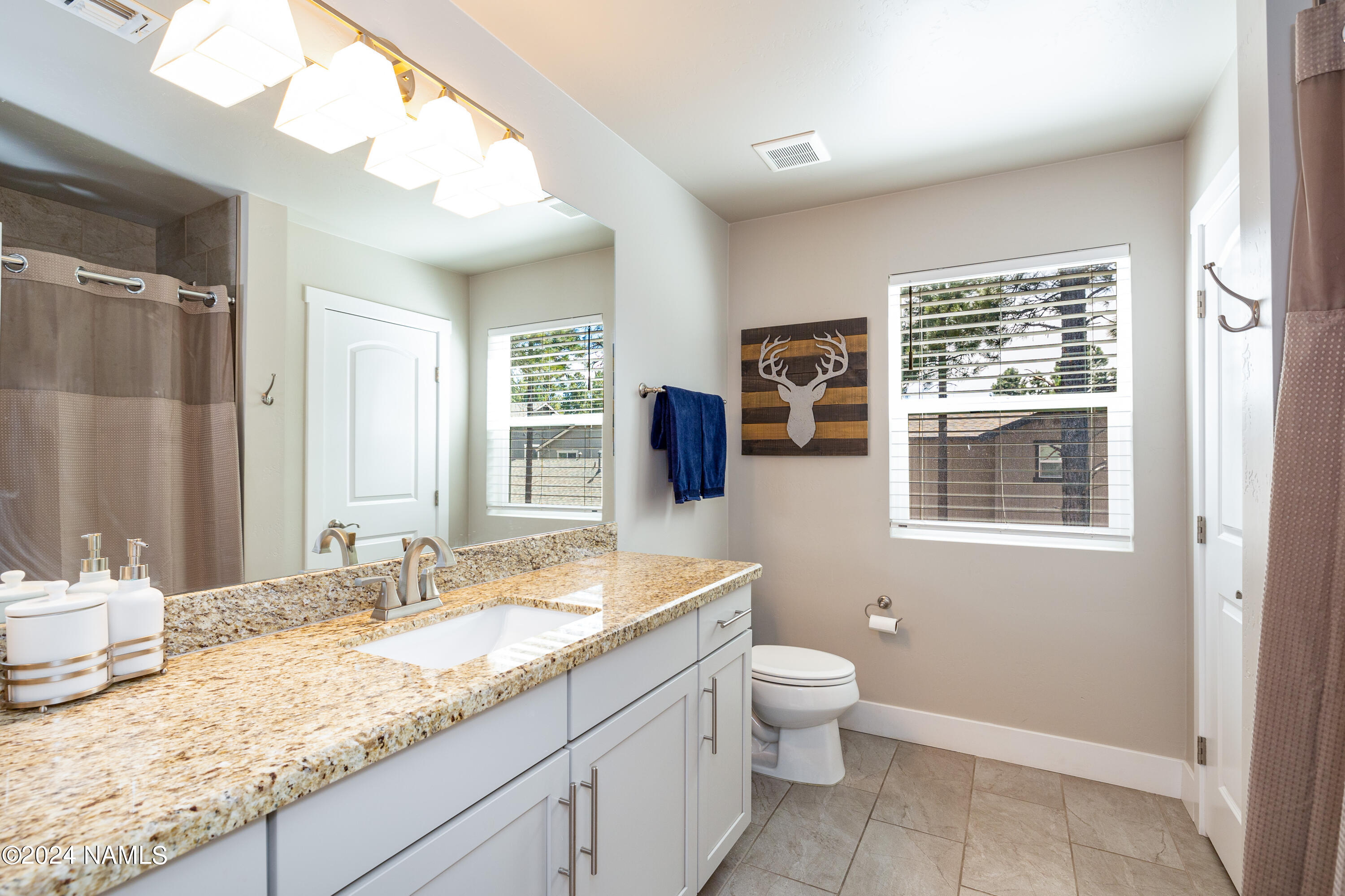 2837 West Hare Drive Flagstaff, AZ 86001 - Photo 16 of 27 Bathroom 2