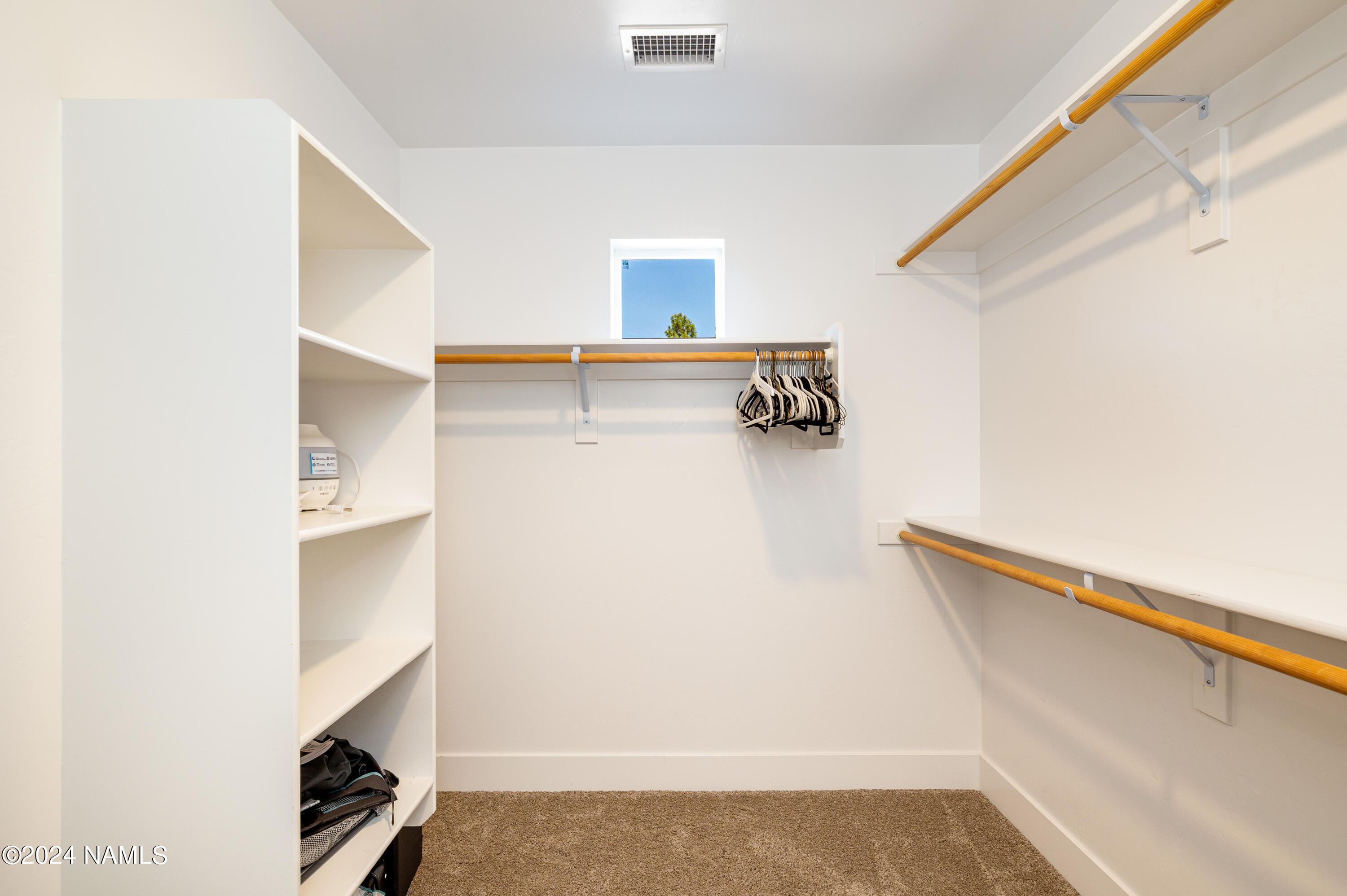 2837 West Hare Drive Flagstaff, AZ 86001 - Photo 19 of 27 Large primary closet