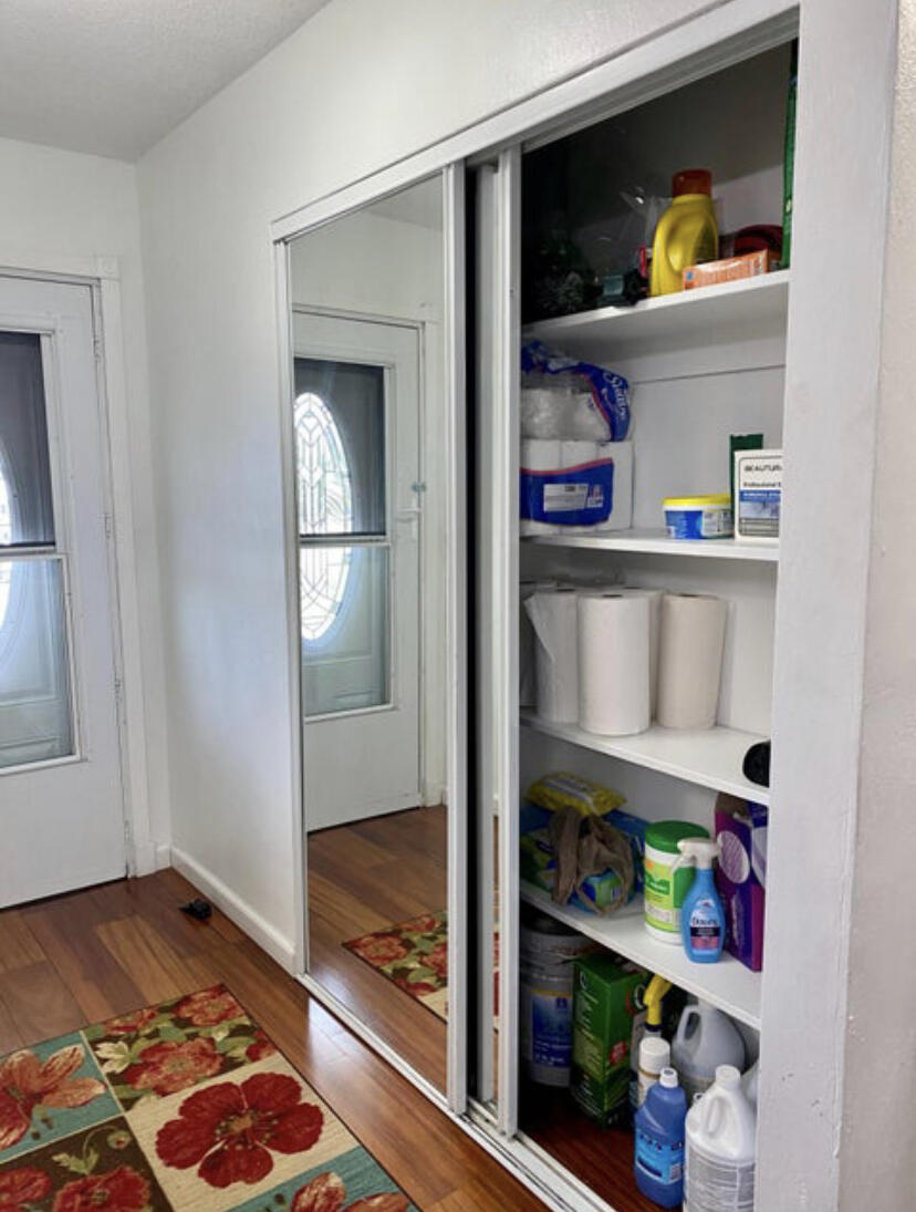 1100 Tallwood Avenue, Unit 201 Hollywood, FL 33021 - Photo 5 of 18 a bedroom with a bed and a window