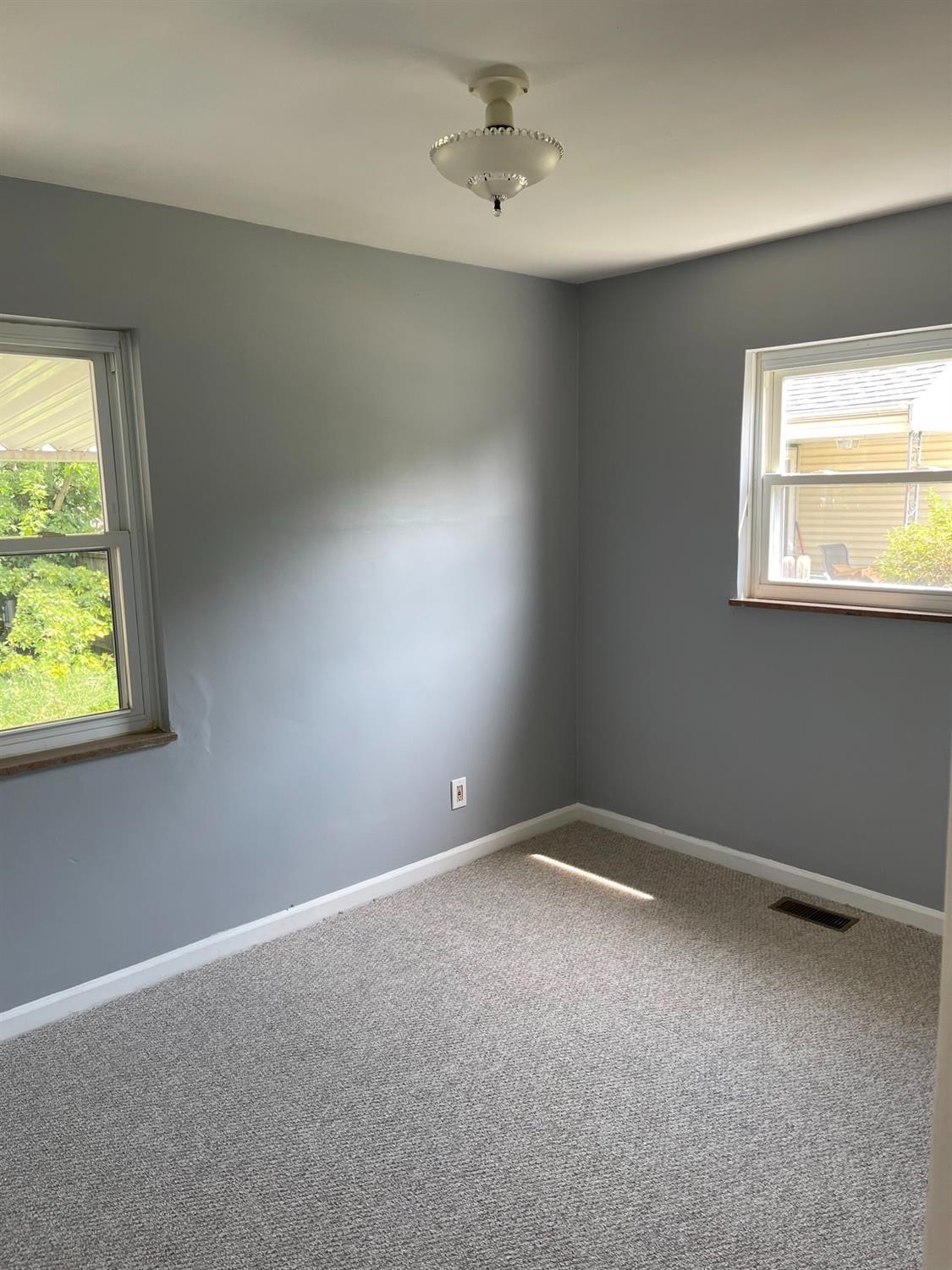 3576 Eyrich Road Cincinnati, OH 45248 - Photo 9 of 19