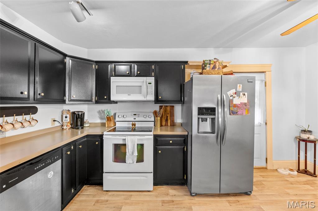 909 East Main Street Belleville, IL 62220 - Photo 12 of 33