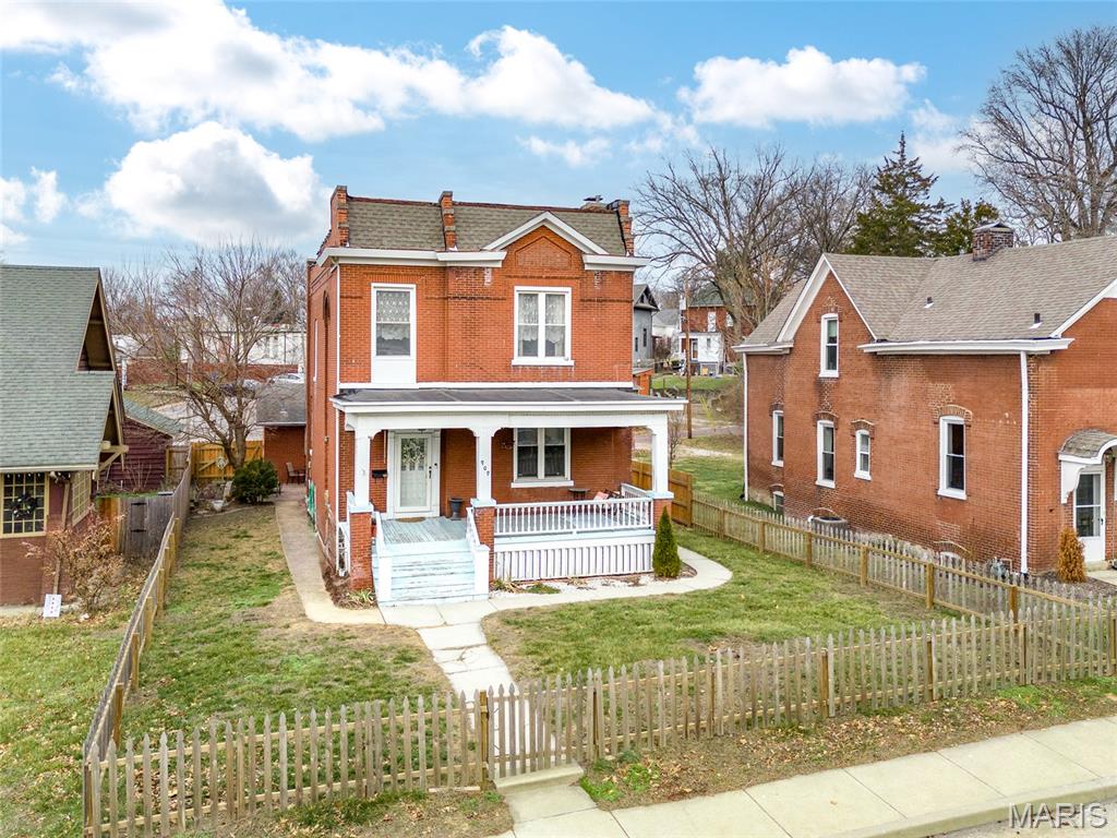 909 East Main Street Belleville, IL 62220 - Photo 2 of 33