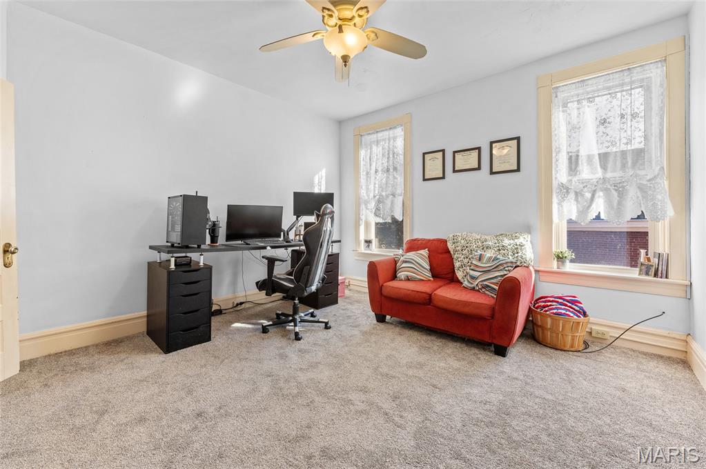 909 East Main Street Belleville, IL 62220 - Photo 23 of 33