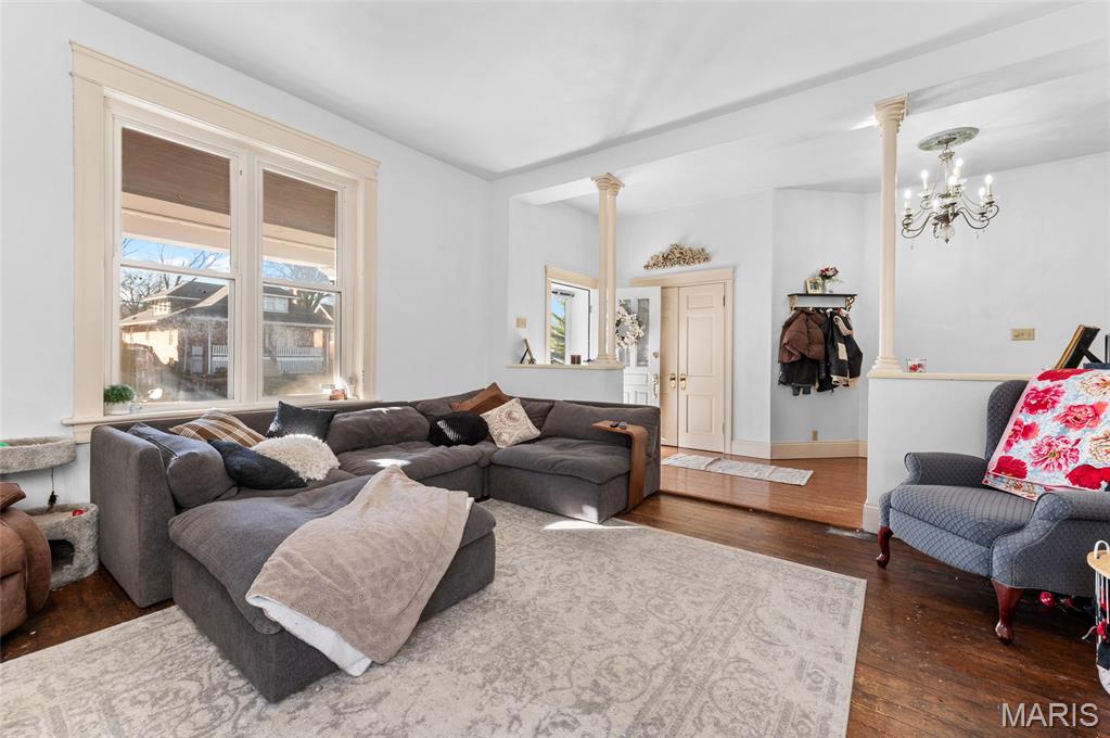 909 East Main Street Belleville, IL 62220 - Photo 7 of 33