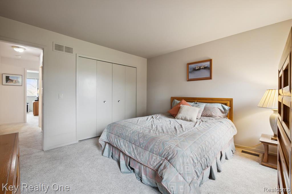 750 Eastbridge Court Rochester Hills, MI 48307 - Photo 21 of 42