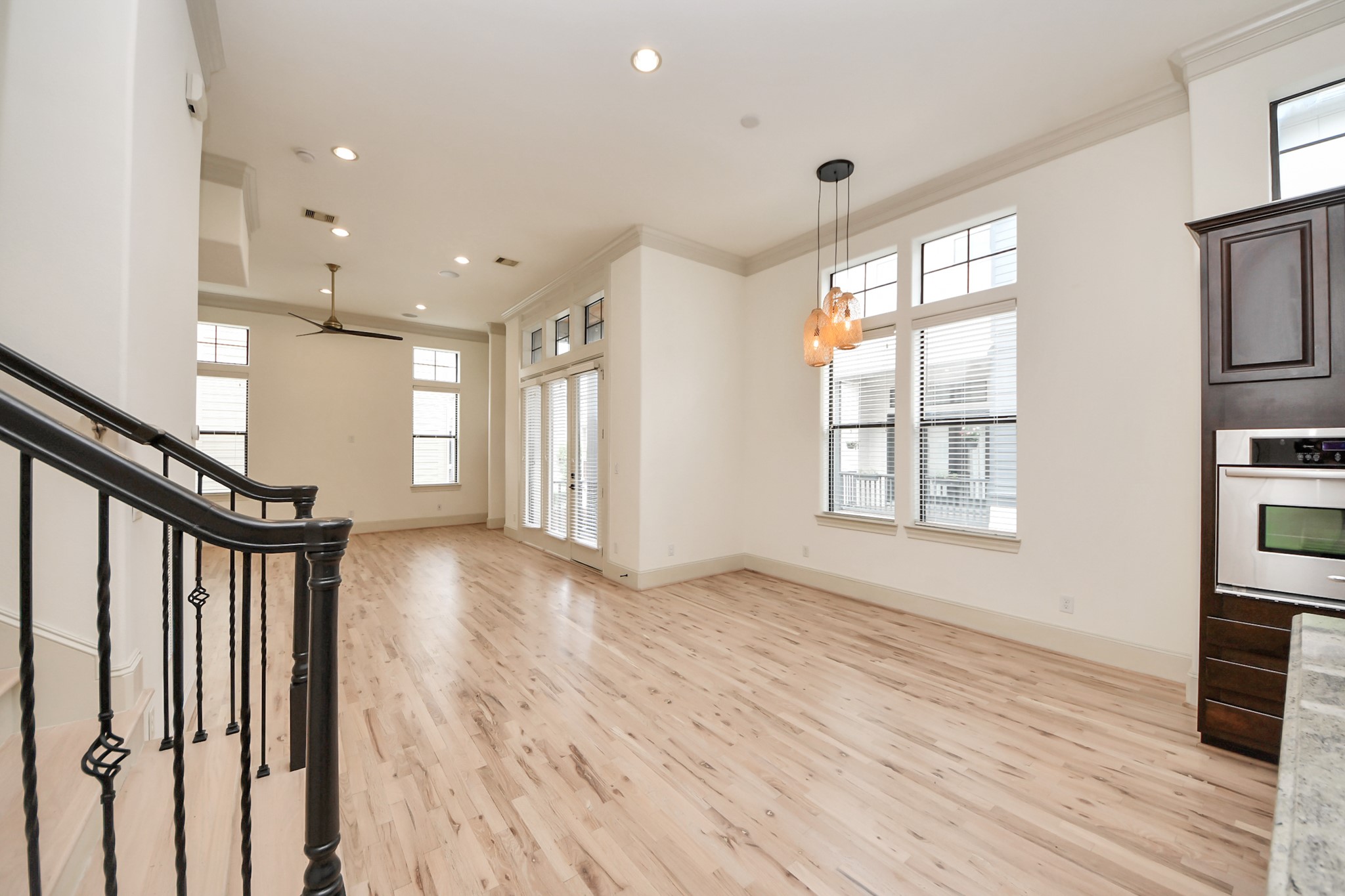 3229 Maxroy Street Houston, TX 77008 - Photo 21 of 43