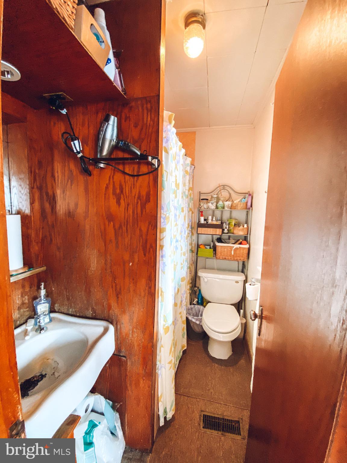 141 Fursin Avenue Buena, NJ 08310 - Photo 18 of 50 Bathroom