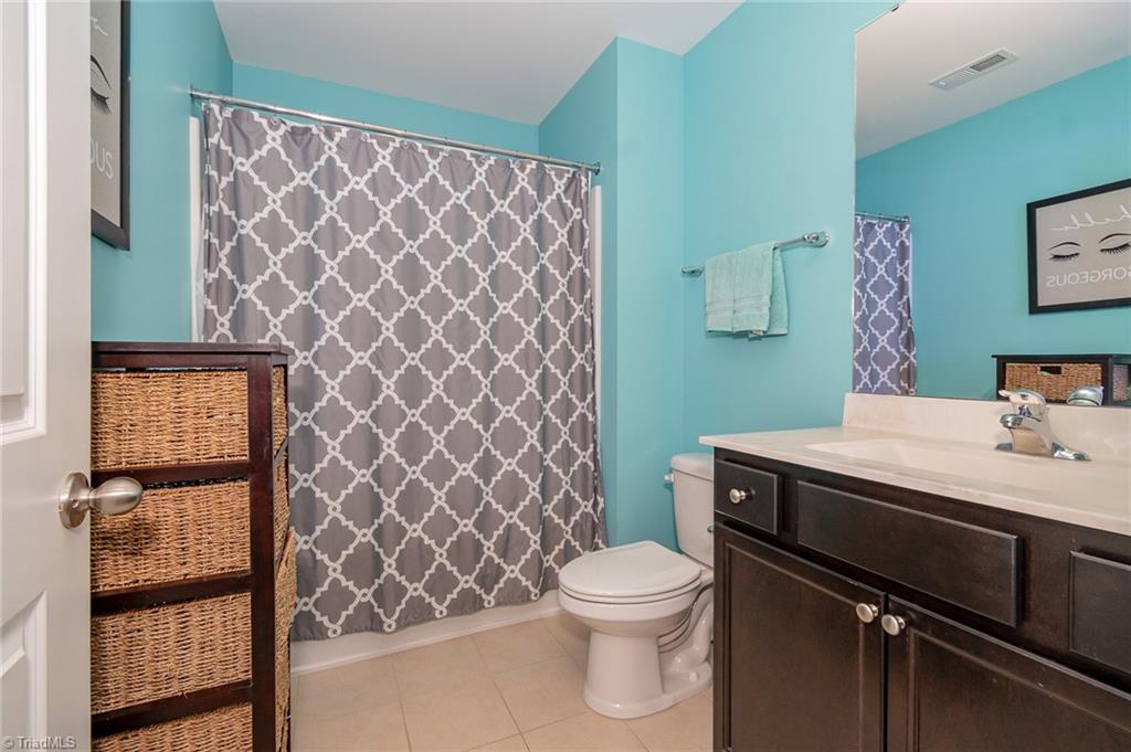 204 Summerwalk Road Greensboro, NC 27455 - Photo 21 of 29