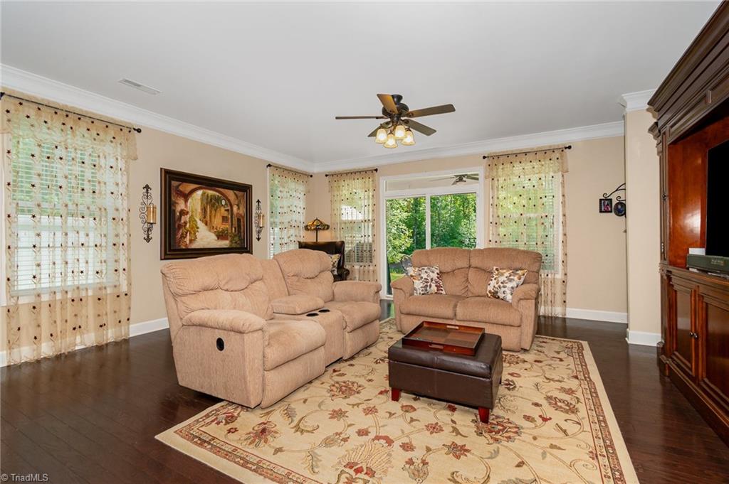 204 Summerwalk Road Greensboro, NC 27455 - Photo 4 of 29