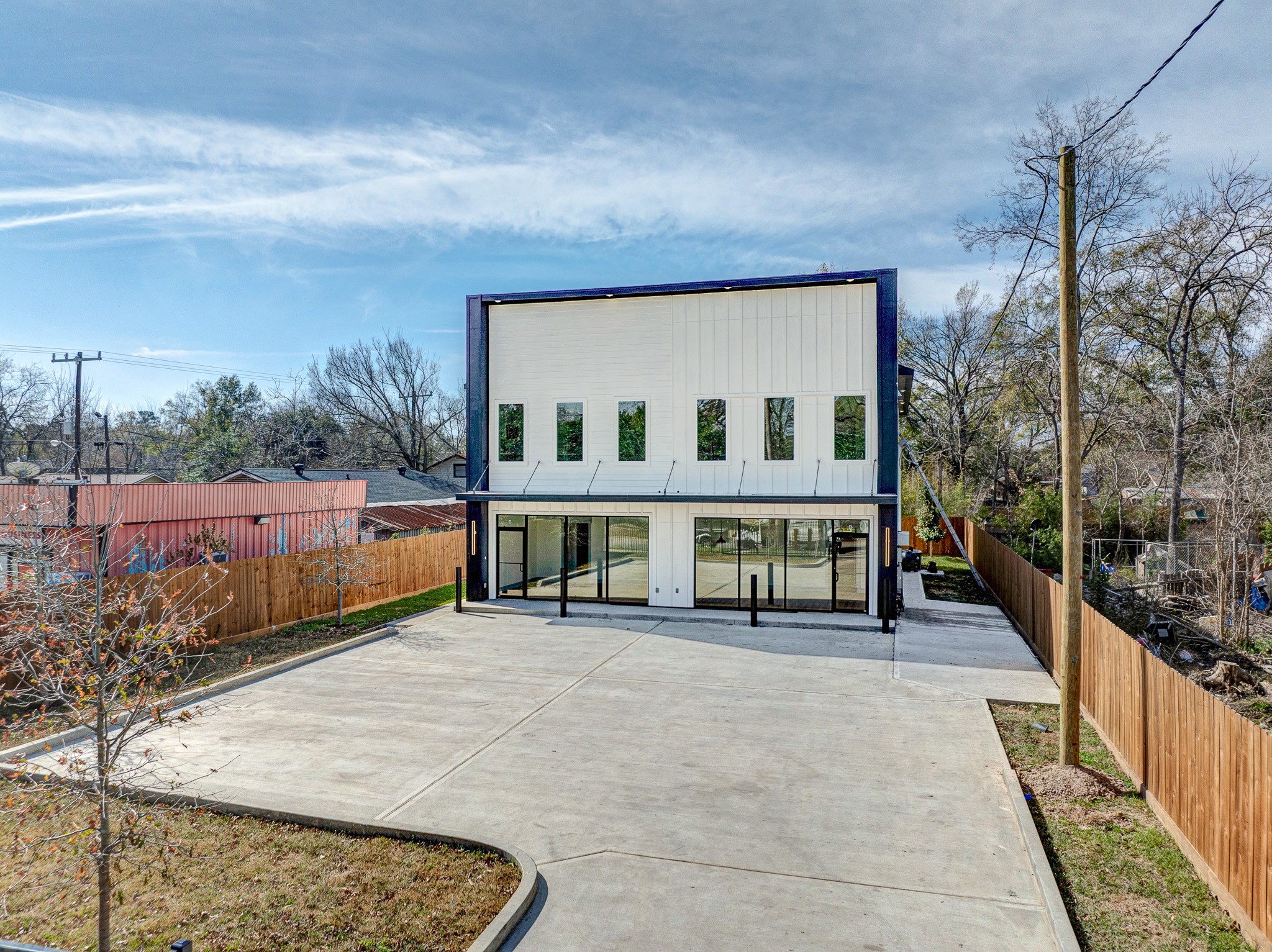 704 South 1st Street Conroe, TX 77301 - Photo 21 of 26 Ample parking spaces