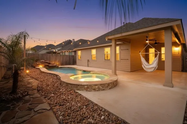 $4,000 | 3012 Monticello Pines Lane, League City, TX 77573