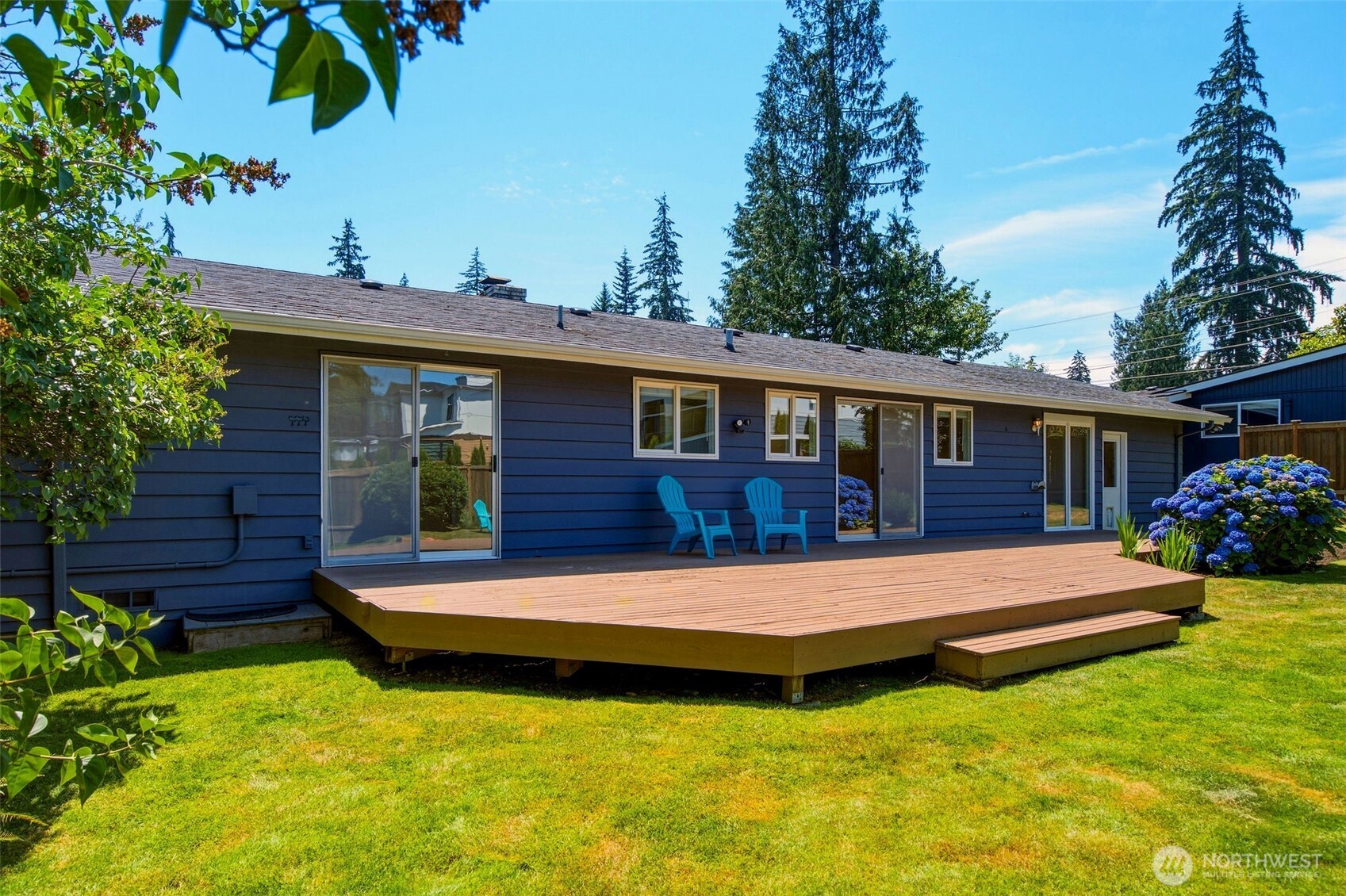 105 161st Street Southeast Bothell, WA 98012 - Photo 13 of 40