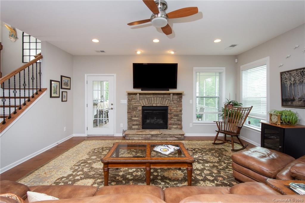 5104 Waterloo Drive Tega Cay, SC 29708 - Photo 8 of 34