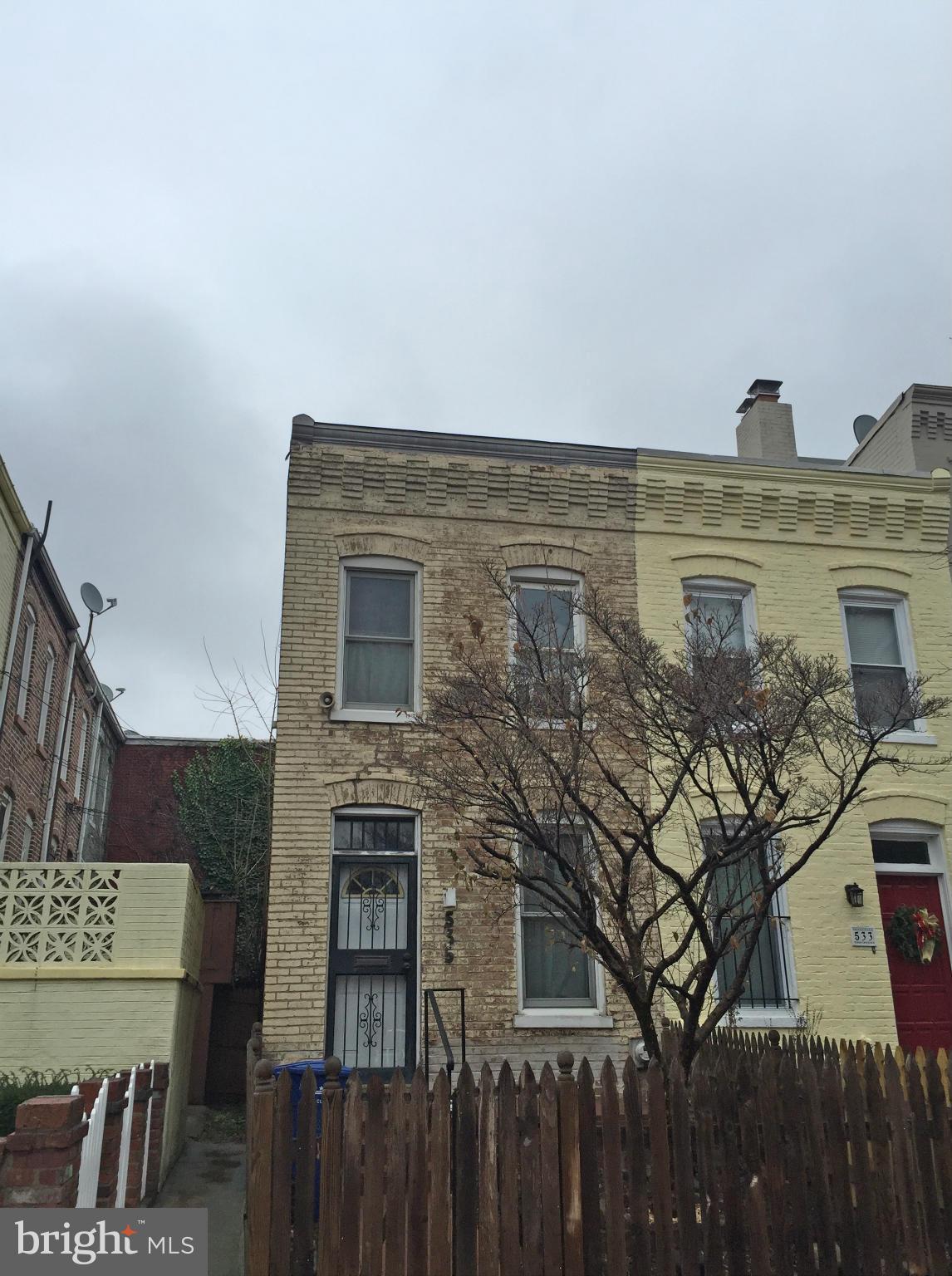 535 9th Street Northeast Washington, DC 20002 - Photo 1 of 8 Exterior (Front)