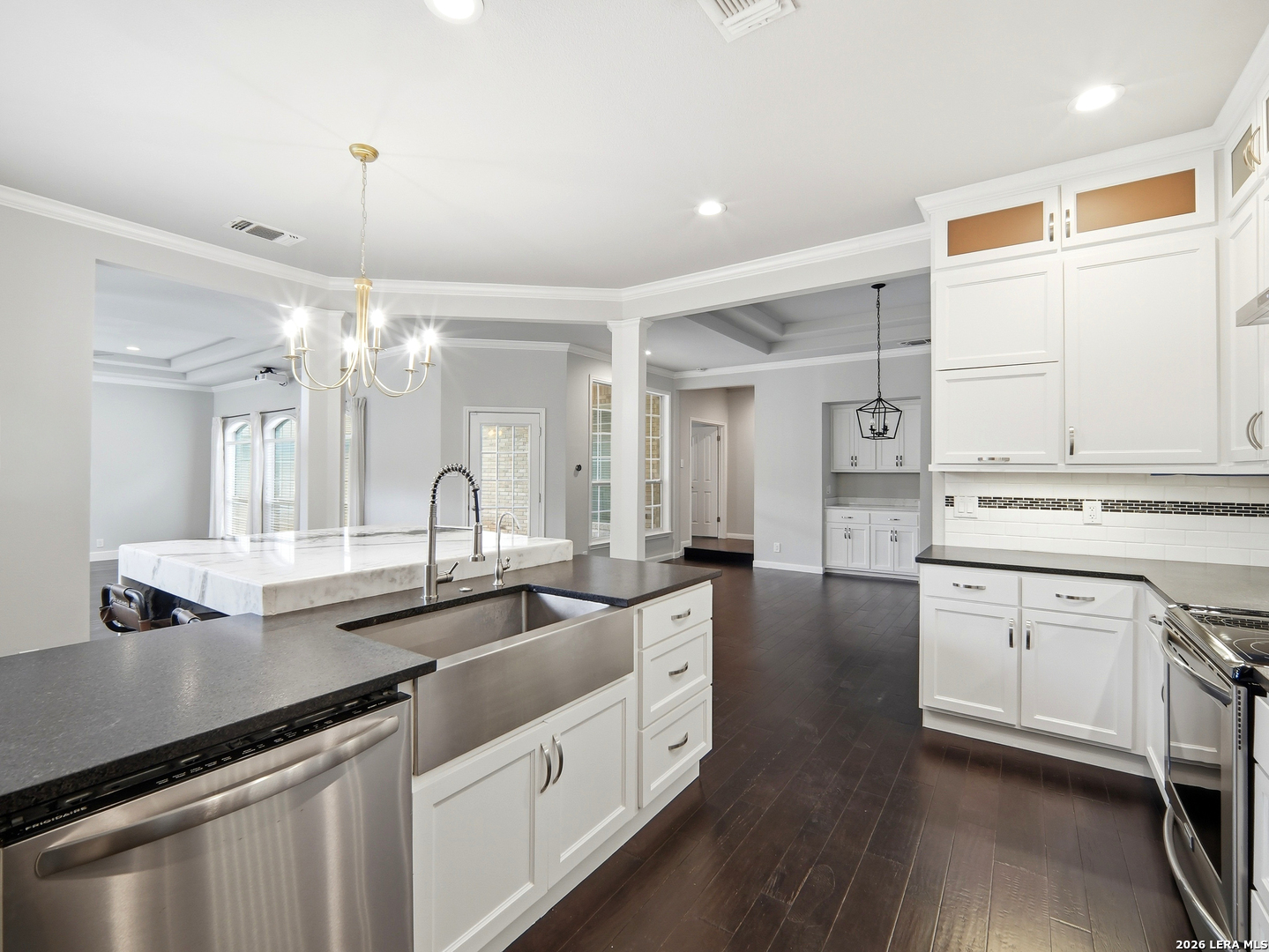 8543 Northview Pass Fair Oaks Ranch, TX 78015 - Photo 13 of 43