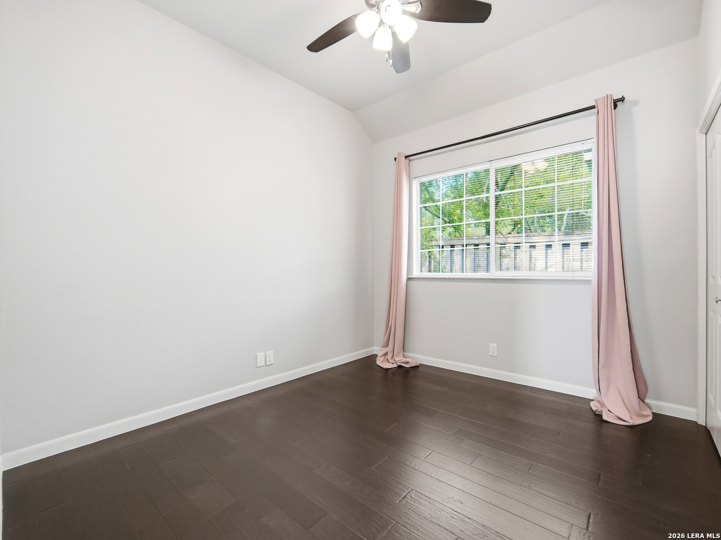 8543 Northview Pass Fair Oaks Ranch, TX 78015 - Photo 20 of 43