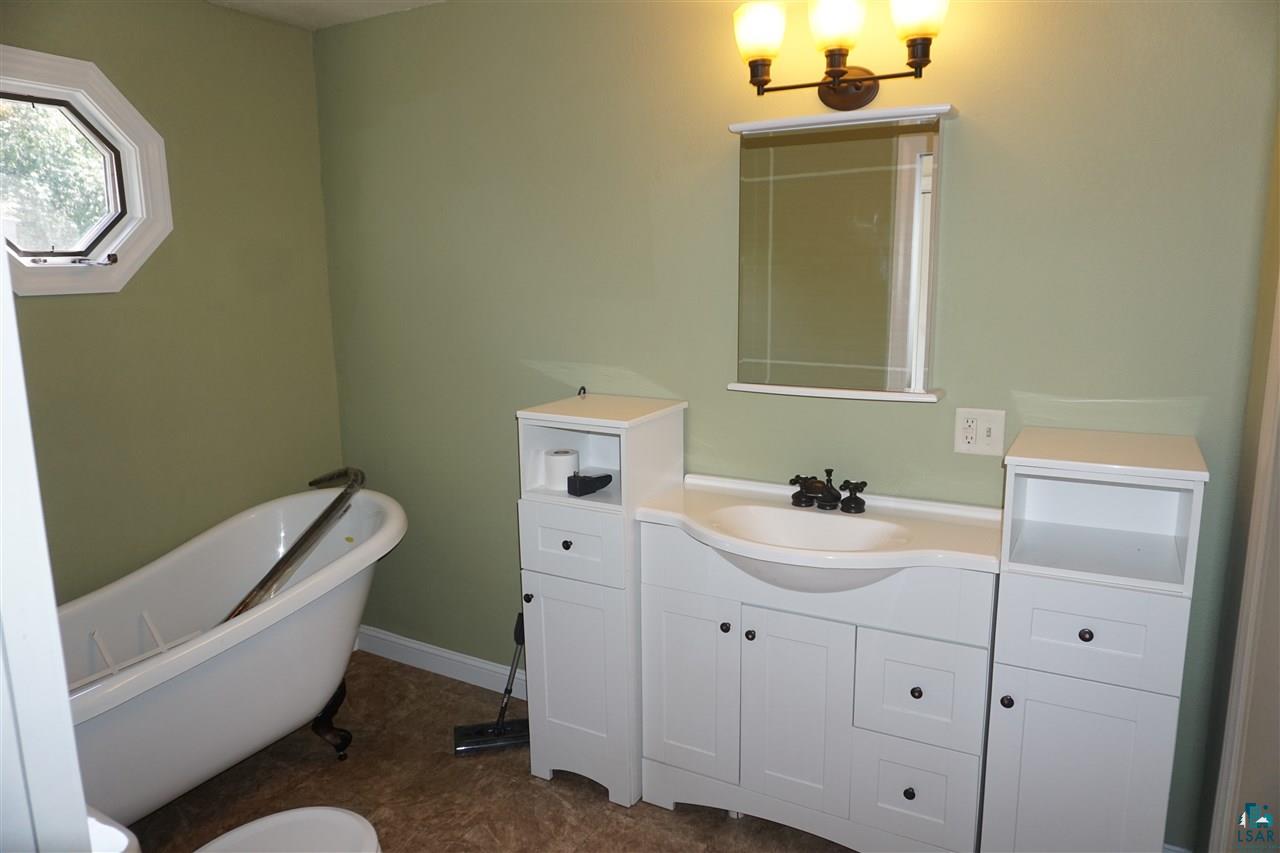 5870 Ratika Road Duluth, MN 55810 - Photo 9 of 49 Gallery Image 9