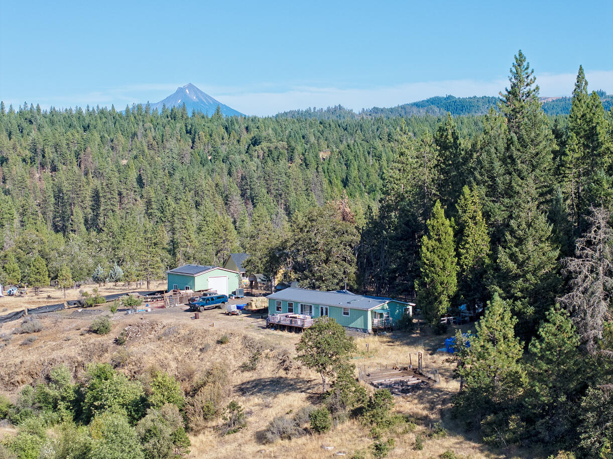 13388 Butte Falls Highway Eagle Point, OR 97524 - Photo 41 of 52 DJI_20250729170338_0434_D copy