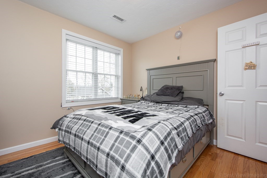 52 Eureka Street Worcester, MA 01603 - Photo 19 of 27