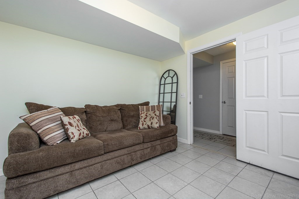 52 Eureka Street Worcester, MA 01603 - Photo 21 of 27