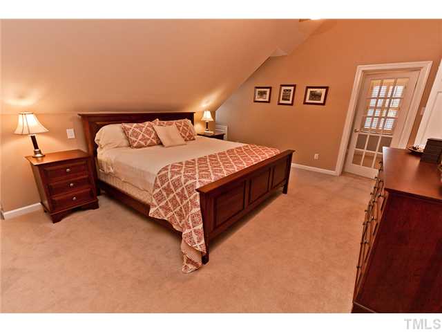 4405 Ennismore Circle Raleigh, NC 27613 - Photo 10 of 21 2nd master suite upstairs with adjoining nursery or office.